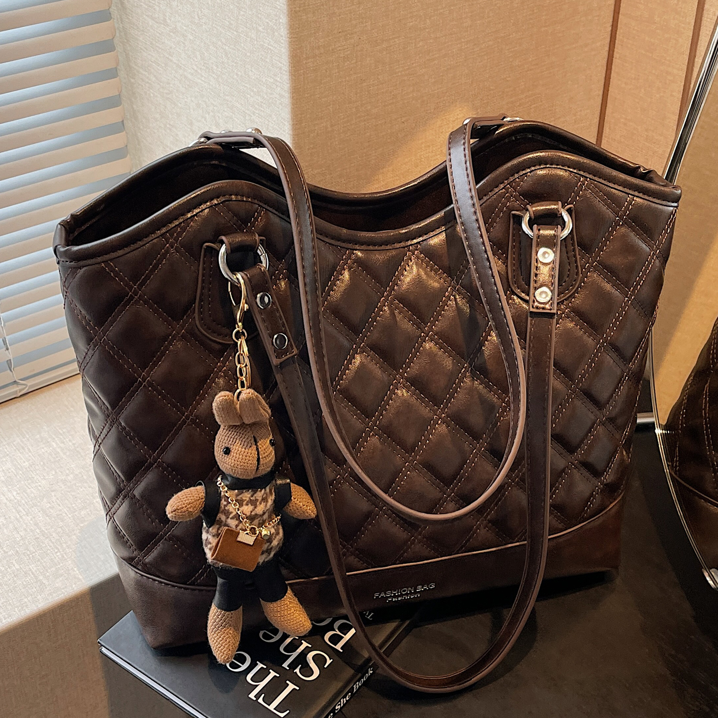 高级感小众时尚菱格复古包包女单肩腋下包上班通勤手提外出手提包