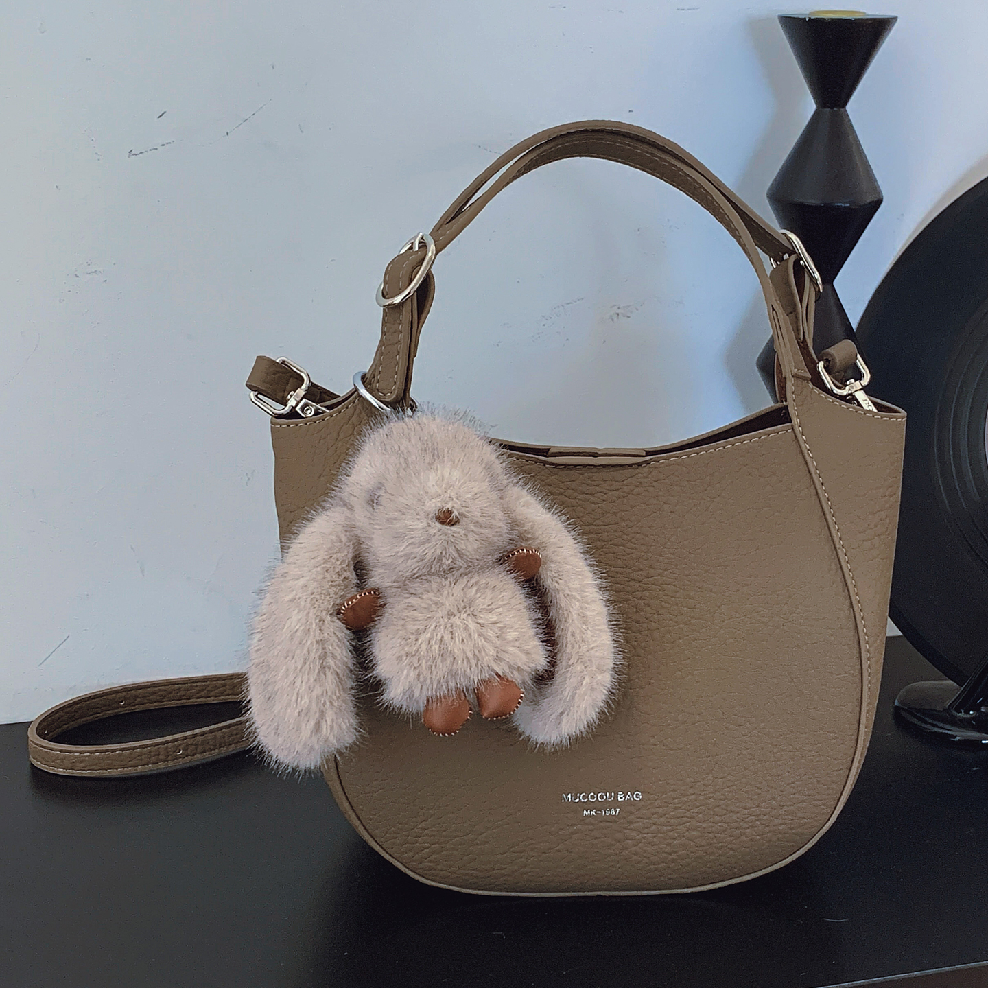 包包荔枝纹菜篮通勤斜挎女包