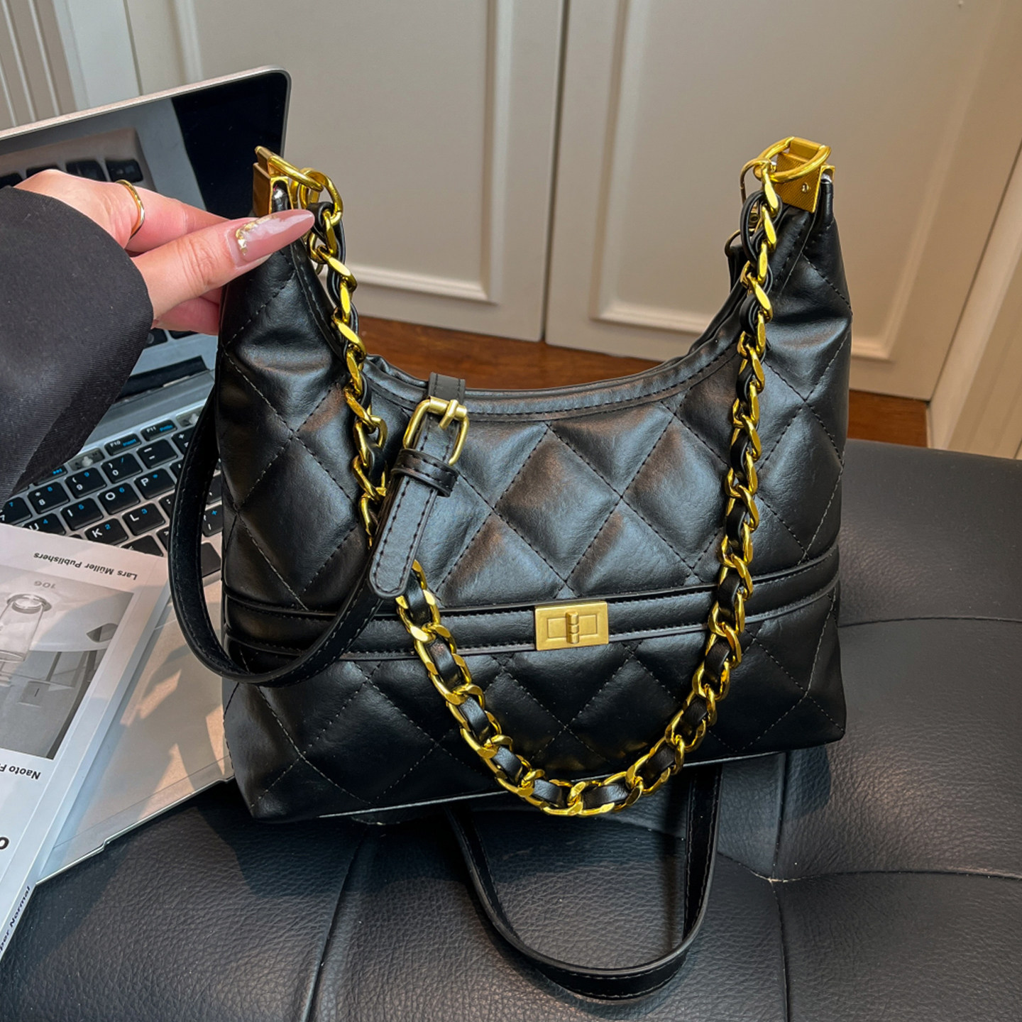 小香风菱格链条托特包女2026新款百搭单肩斜挎包高级感简约小方包,箱包皮具/热销女包/男包,托特包,淘宝优惠券,粉丝福利购,淘宝优惠卷