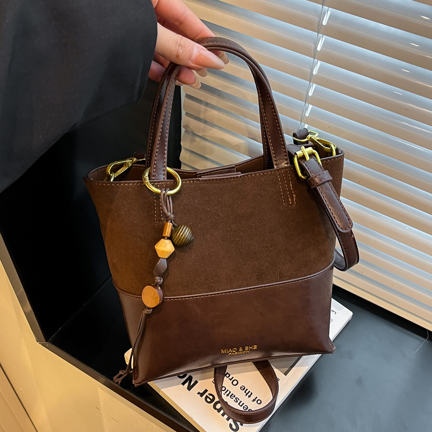 高级感美拉德磨砂皮水桶包秋冬新款气质拼接手提子母包单肩斜挎包,箱包皮具/热销女包/男包,水桶包,淘宝优惠券,粉丝福利购,淘宝优惠卷