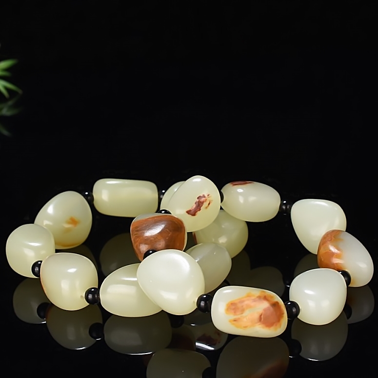 新疆和田玉青白玉籽料原石手链天然玉石带皮手串男女款红皮手链子