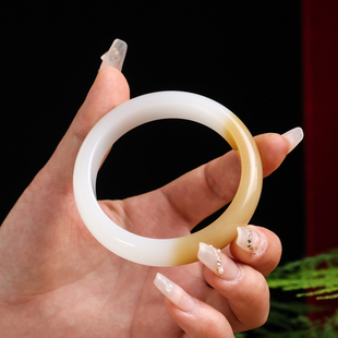 和田玉糖料手镯女款扁条玉镯平安镯新疆玉器糖玉女士玉镯子福镯