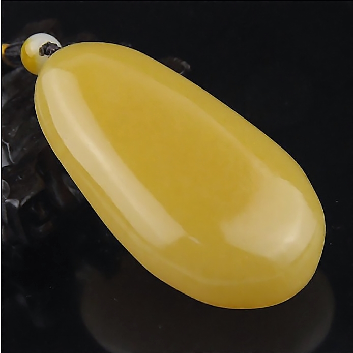 天然新疆和田玉黄玉籽料原石手把件金丝玉健身手玩件把玩件把件