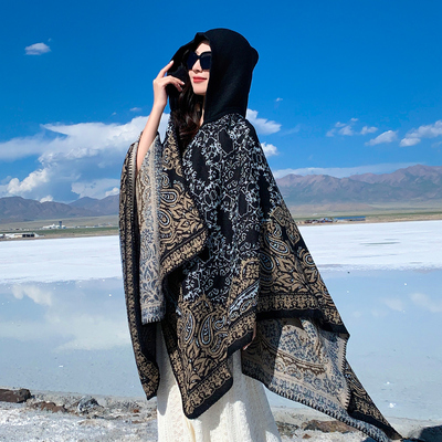 腰果花加厚款连帽一体斗篷披肩女款民族风秋冬保暖外搭围巾仿羊绒