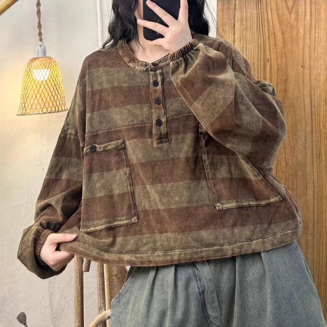 速达衣岩红专柜2024秋冬季新款复古做旧棉质圆领系扣灯笼袖卫衣