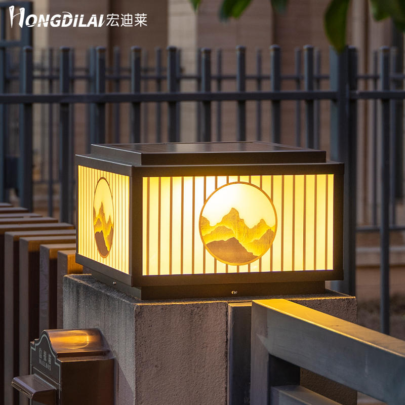 日照金山平顶简约现代太阳能户外庭院柱头灯围墙别墅花园门口防水