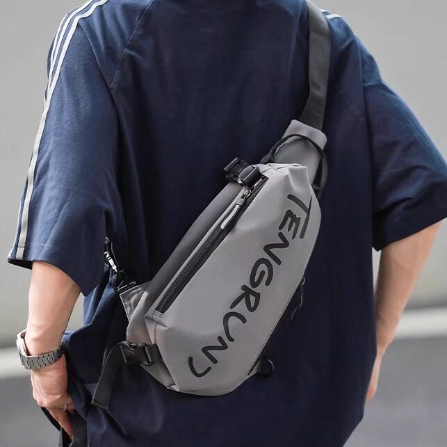 法国Mlcanl Kons斜挎包男潮流胸包2025新款运动单肩包女防水腰包