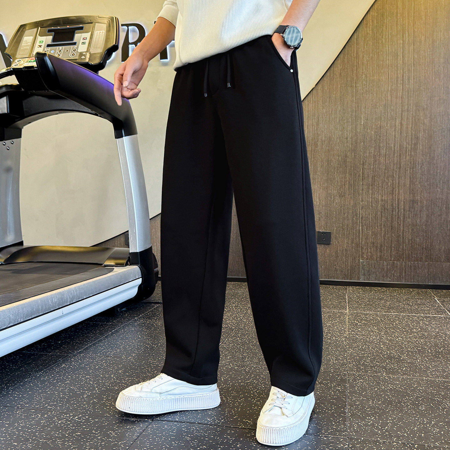 卫裤男士2026新款春秋季潮牌痞帅系绳宽松阔腿裤休闲运动弯刀裤子