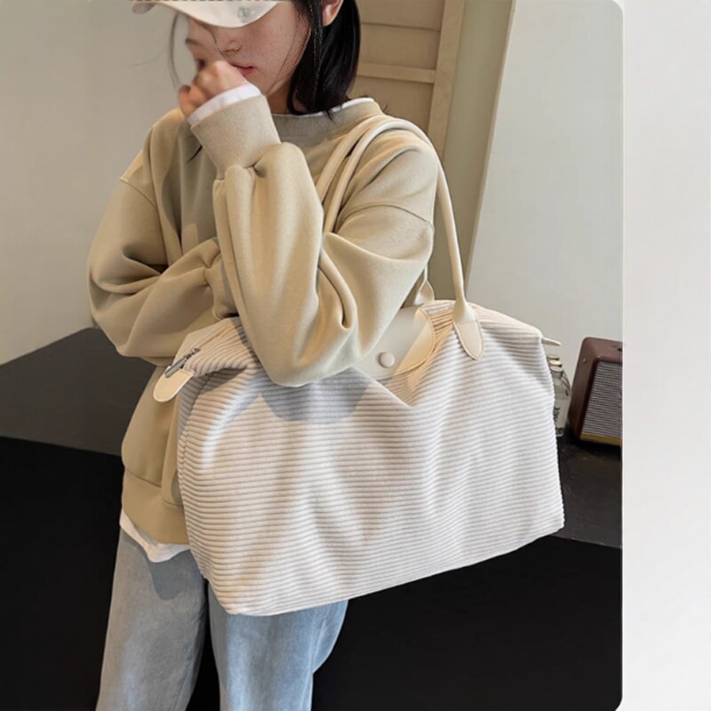 轻奢时尚旅行包女2026新款大容量手提行李包轻便待产包单肩斜挎包