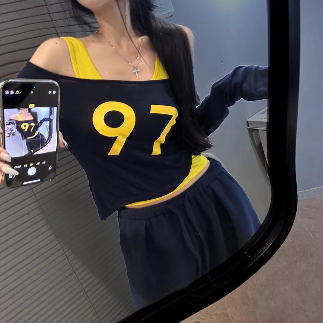 夏季新款辣妹薄款长袖两件套数字印花露肩上衣女T恤+修身吊带背心