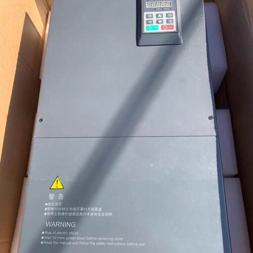 议价DLB2-0045T4G 变频器 45KW 东菱工业调速装置维修