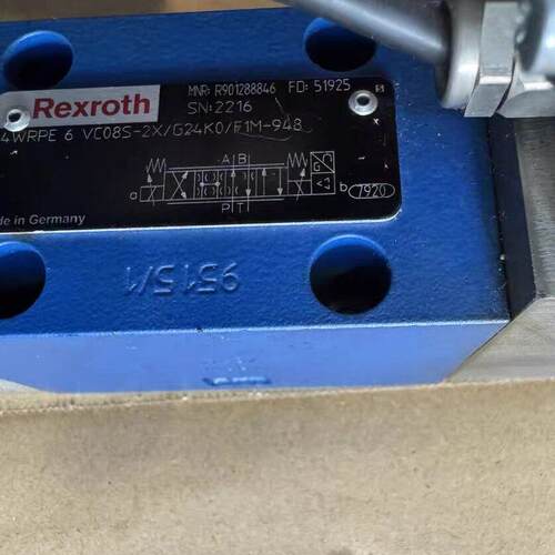 议价R901288846 4WRPE6VC08S比例阀 力士乐液压工控元件维修