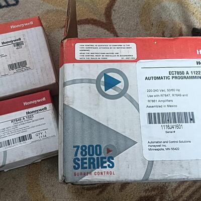 议价EC7850A1122 燃烧控制器 自动编程控制工控配件维修