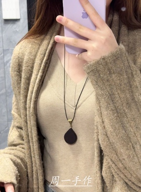 简约大气天然黑檀木水滴吊坠皮绳毛衣链长款高档木制民族国风项链