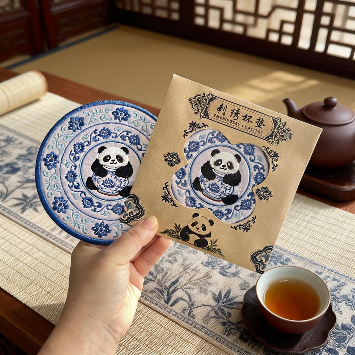 版权款中式青花瓷色熊猫刺绣杯垫茶垫国风茶垫送外国人展会小礼物