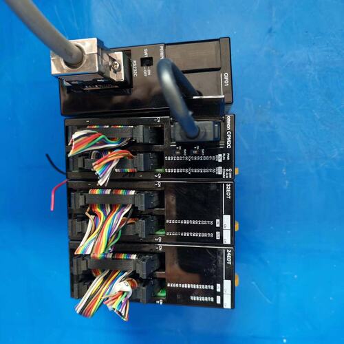 议价PLC模块CPM2C-CIF01-V1CPM2C-3CPM2C-CIF01