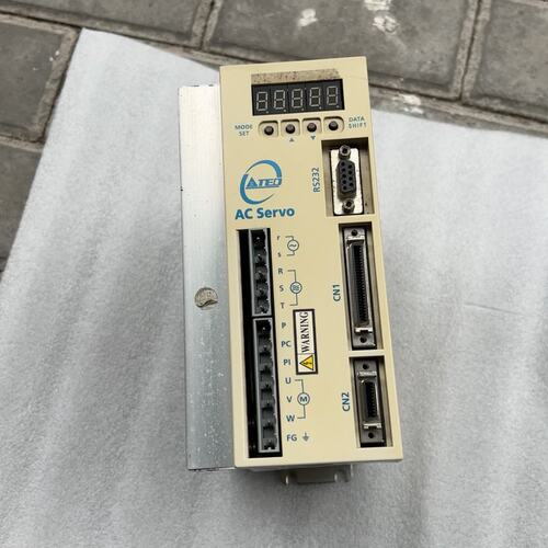 议价TSDA伺服驱动器TSDA-30SDA30SDA30sda-30sda30c