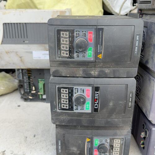 议价ZVF变频器ZVF300-G2R2T4SZVF300-G1R5T4SZVF300-G3R7T4S