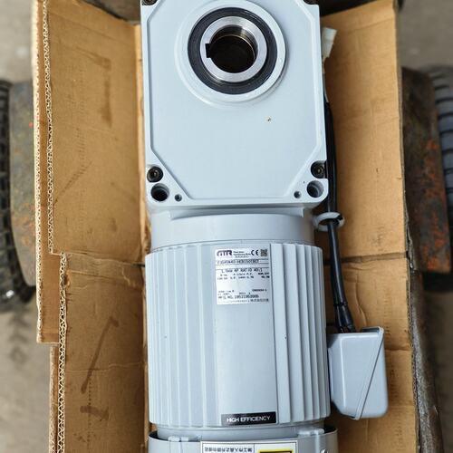 R减速电机F3S45N40-HEB150TBF3S45N40-HEB100TBF3S45N40-HEB200TB