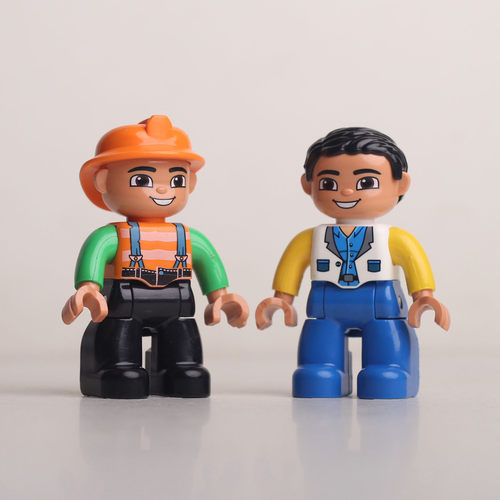 塑胶公仔汽车玩具人偶配件
