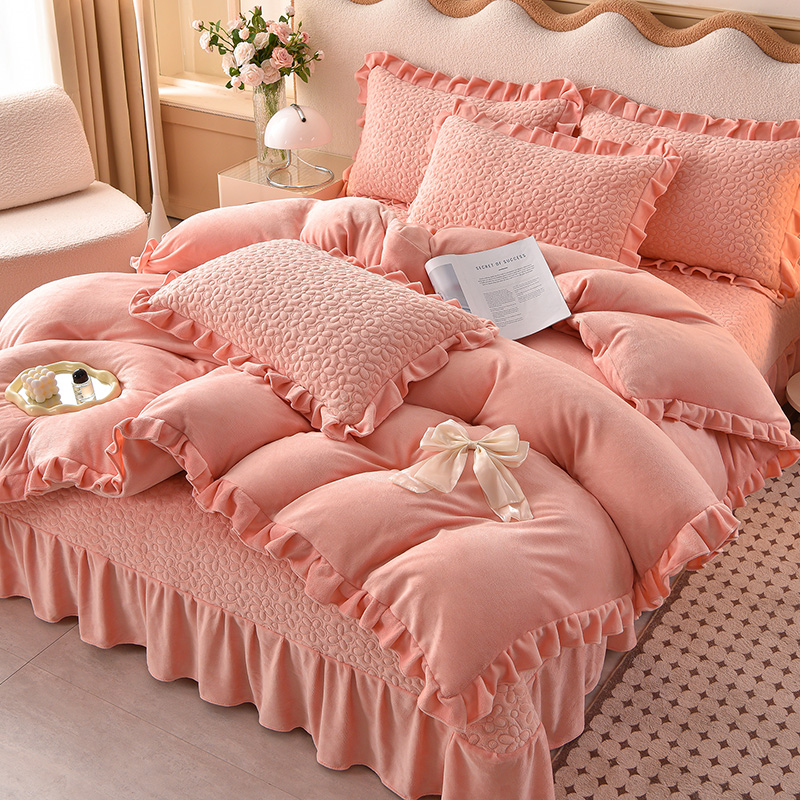 舒适新款牛奶绒床上四件套加厚保暖珊瑚绒被套床上用品床盖三件套