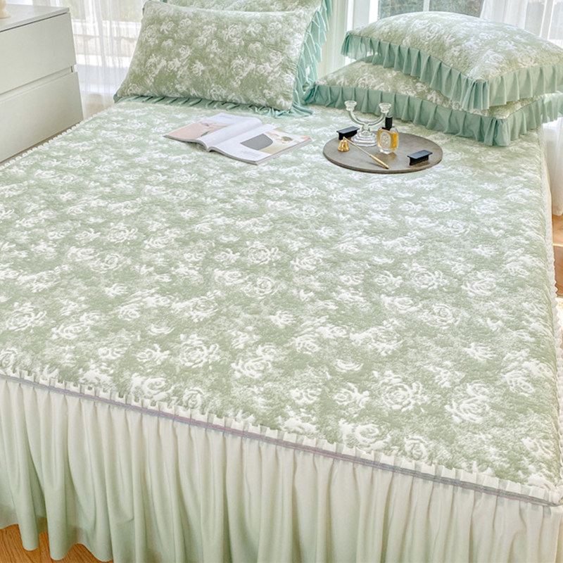 法式公主风床裙冰丝凉席三件套法式公主风床裙冰丝凉席三件套