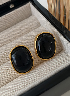 椭圆耳钉2026新款爆款黑色耳环轻奢高级感复古欧美风极简金属耳饰
