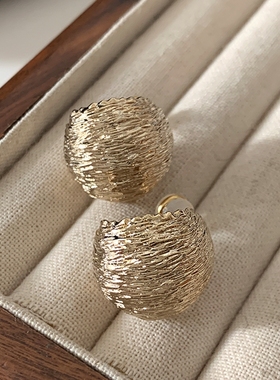 肌理感金属球球耳环2025新款爆款设计耳饰轻奢高级感小众独特耳钉