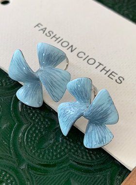 欧若风渐变蓝色蝴蝶结耳环2025新款高级感耳饰轻奢适合春天的耳钉