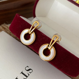 风简约气质金色耳饰 高级感耳钉轻奢法式 圆形贝母耳环2025新款 爆款