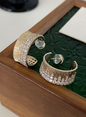 咖啡金宽面圆形耳环2025新款爆款高级感镶钻耳钉小众独特设计耳饰