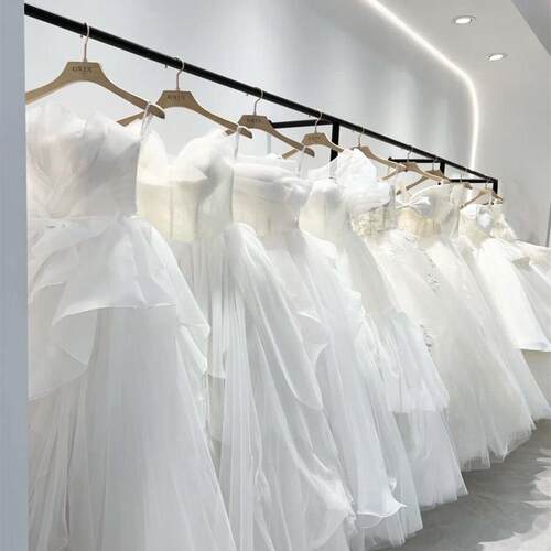 婚纱架子礼服展示架影楼服装店挂衣架上墙壁挂陈列架高档货架定制