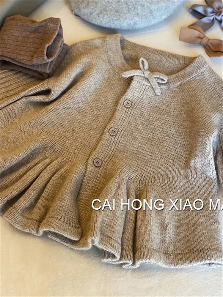 소녀 유행 2024 시즌 새로운 니트 가디건 싱글 브레스트 모직 스웨터 소녀 가을 스타일 겉옷 트렌드