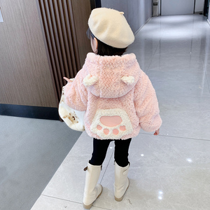 女童外套秋冬2022新款洋气女宝宝加绒加厚冬装时髦儿童羊羔毛上衣