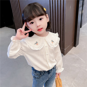 女宝宝时尚爱心刺绣衬衫2023春秋新款小女孩洋气上衣春装韩版衬衫