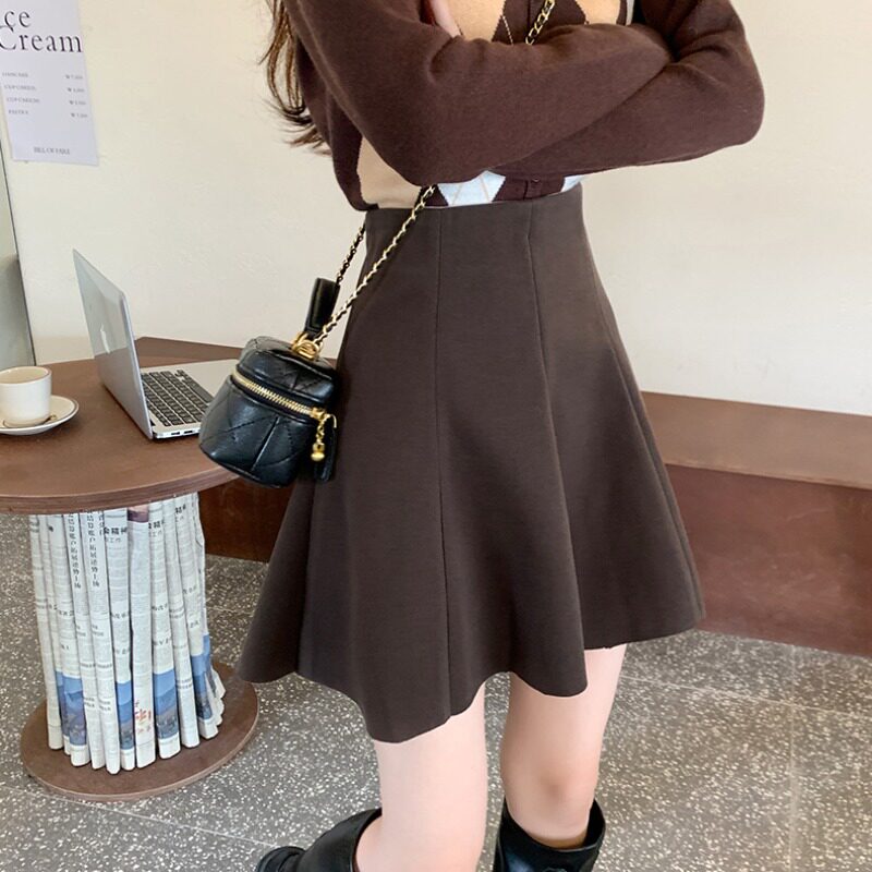 大码胖mm毛呢半身裙女秋冬新款a字百褶裙高腰短裙子显瘦遮胯伞裙