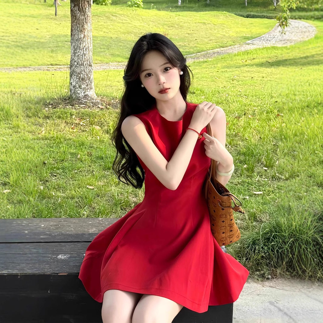 红色贝微微同款千金风miu系无袖连衣裙女夏季掐腰a字背心裙小裙子