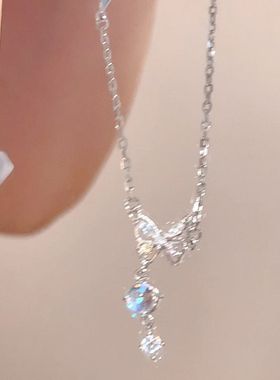气质蝴蝶流苏钛钢项链女轻奢小众颈链设计感精致锁骨链配饰品