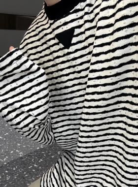 【陈发财】FACAI倒三角新款复古高级松弛感条纹T恤男女宽松上衣