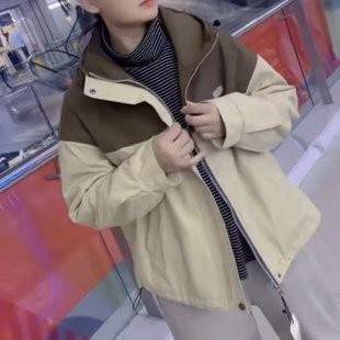 百依百顺baiyibaishun女装冬新款大牌棉服短款棉上衣连帽外套加绒