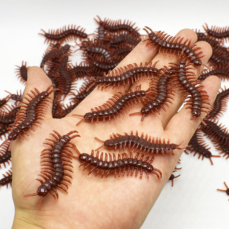10PCS Halloween Gadget Plastic Cockroach Centipede Scorpion