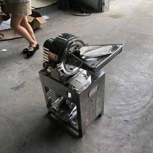 辣椒磨粉機(jī)藥材化學(xué)晶體原料齒盤打粉機(jī)600型不銹鋼多功能粉碎機(jī)