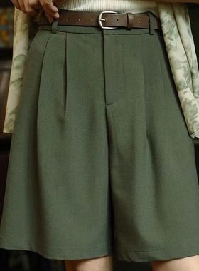 2025新款港风复古绿色西装五分裤女夏季中裤阔腿垂感高腰休闲短裤