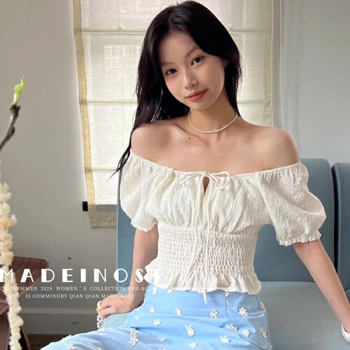 绿色显白橡筋一字领小衫女