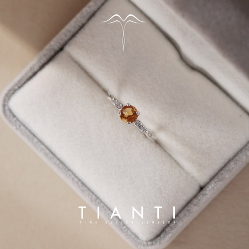 天然黄水晶纯银戒指女简约通勤款