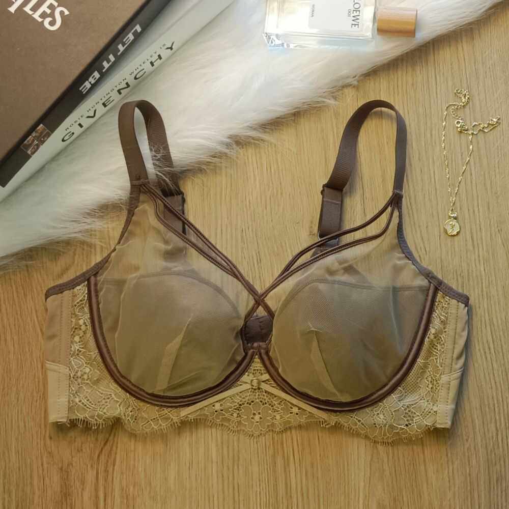 内衣女夏季薄款大胸显小胸聚拢收副乳夏天轻薄性感蕾丝文胸罩套装