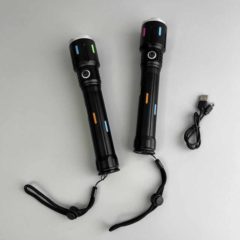 裸装微瑕！可伸缩变焦！户外可充电超亮远射应急灯LED强光手电筒