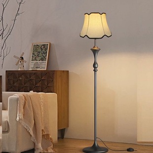 卧室客厅立式台灯简约现代置物架沙发茶几灯创意床头装饰落地灯