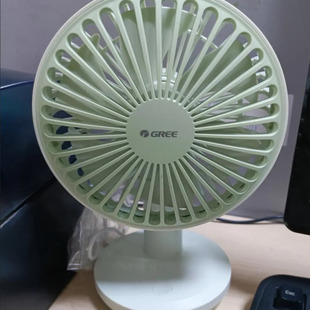 格力小台扇 充电便捷式可充电迷你手持台面两用电风扇FSTZ-1201A6