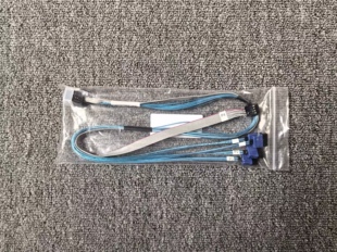 60厘米长 8643转4SATA线 全新安费诺8643转SATA正向线 带8针GPIO